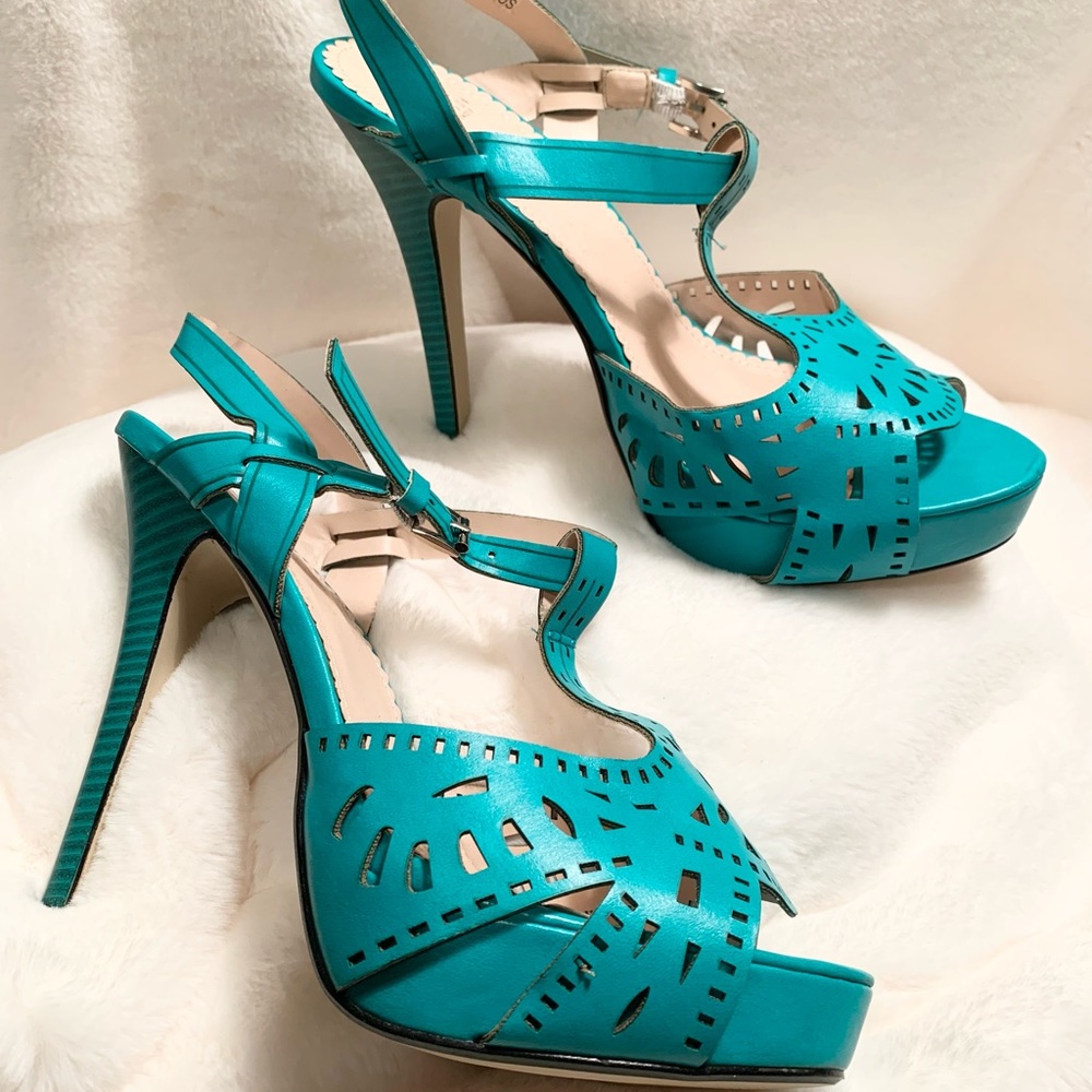 WOMENS 10 DUSTINE MADISON BY SHOEDAZZLE GREEN OPEN TOE BUCKLE HIGH HEEL SHOE